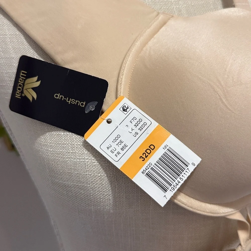 NWT Wacoal Amazing Assets Strapless Push-Up Bra